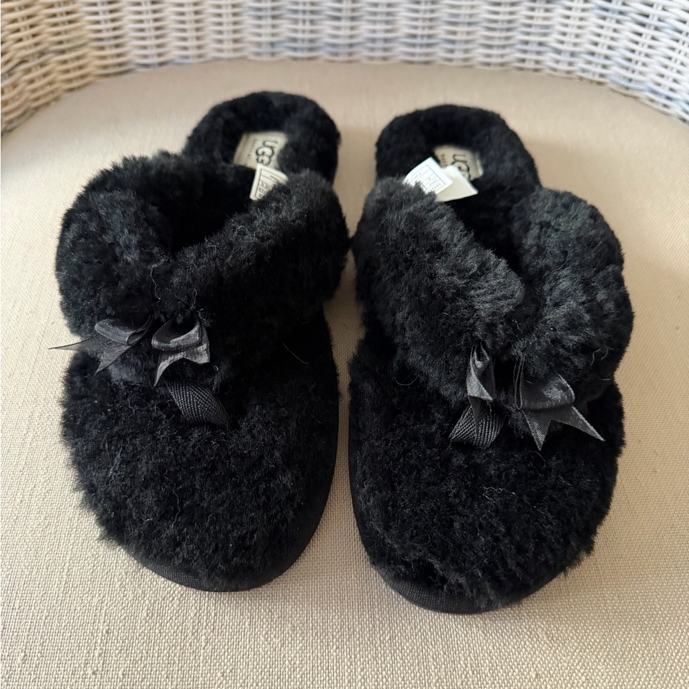 UGG Black Fuzzy Slippers